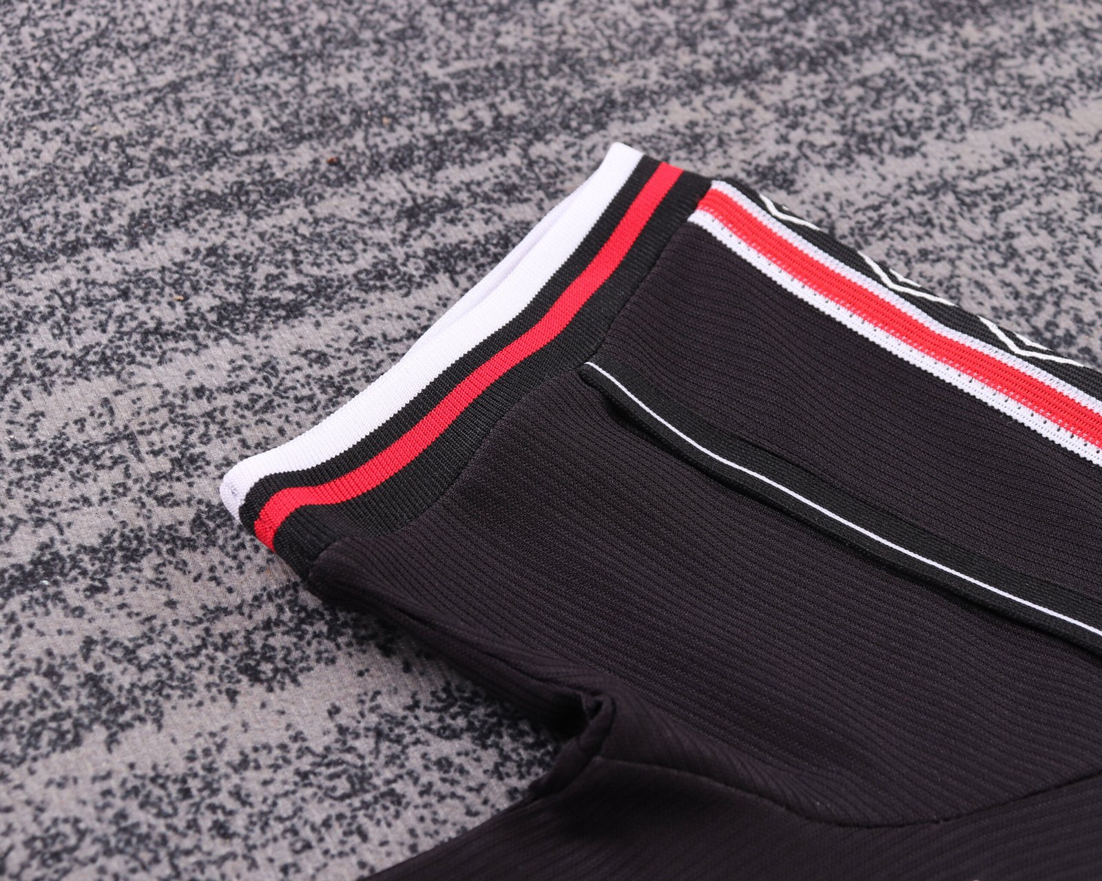 1998/99 Manchester United Away Retro Kids Jersey - Image 8