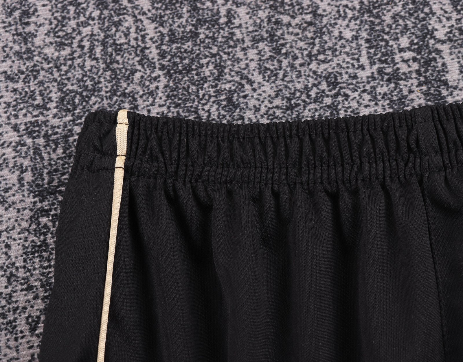 2001/02 Manchester United Away Retro Kids Jersey?100th Centenary - Image 24