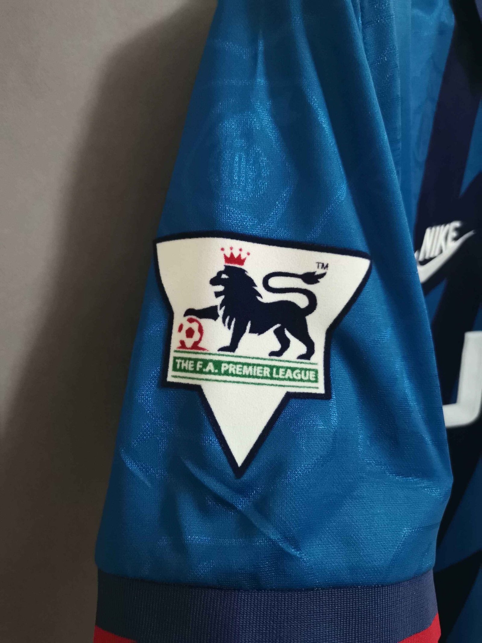 1995/96 Arsenal Retro Away Jersey - Image 5