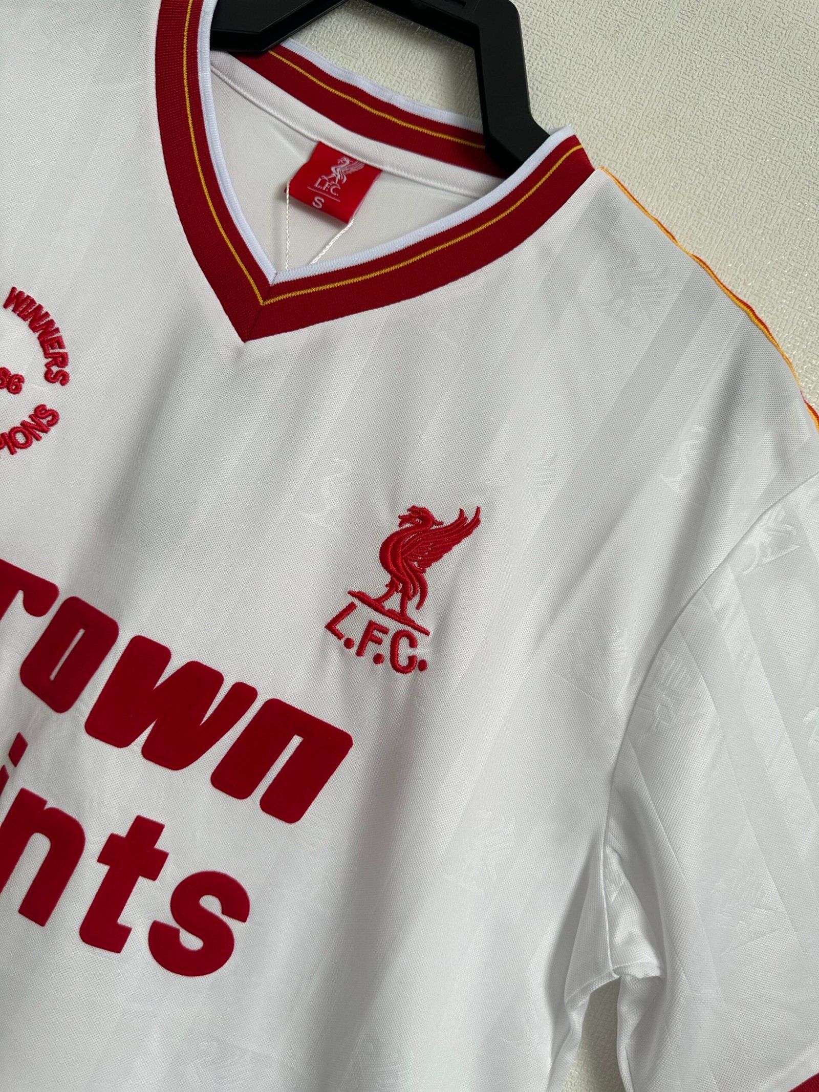 1985/86 Liverpool Third Away Retro Jersey - Image 3