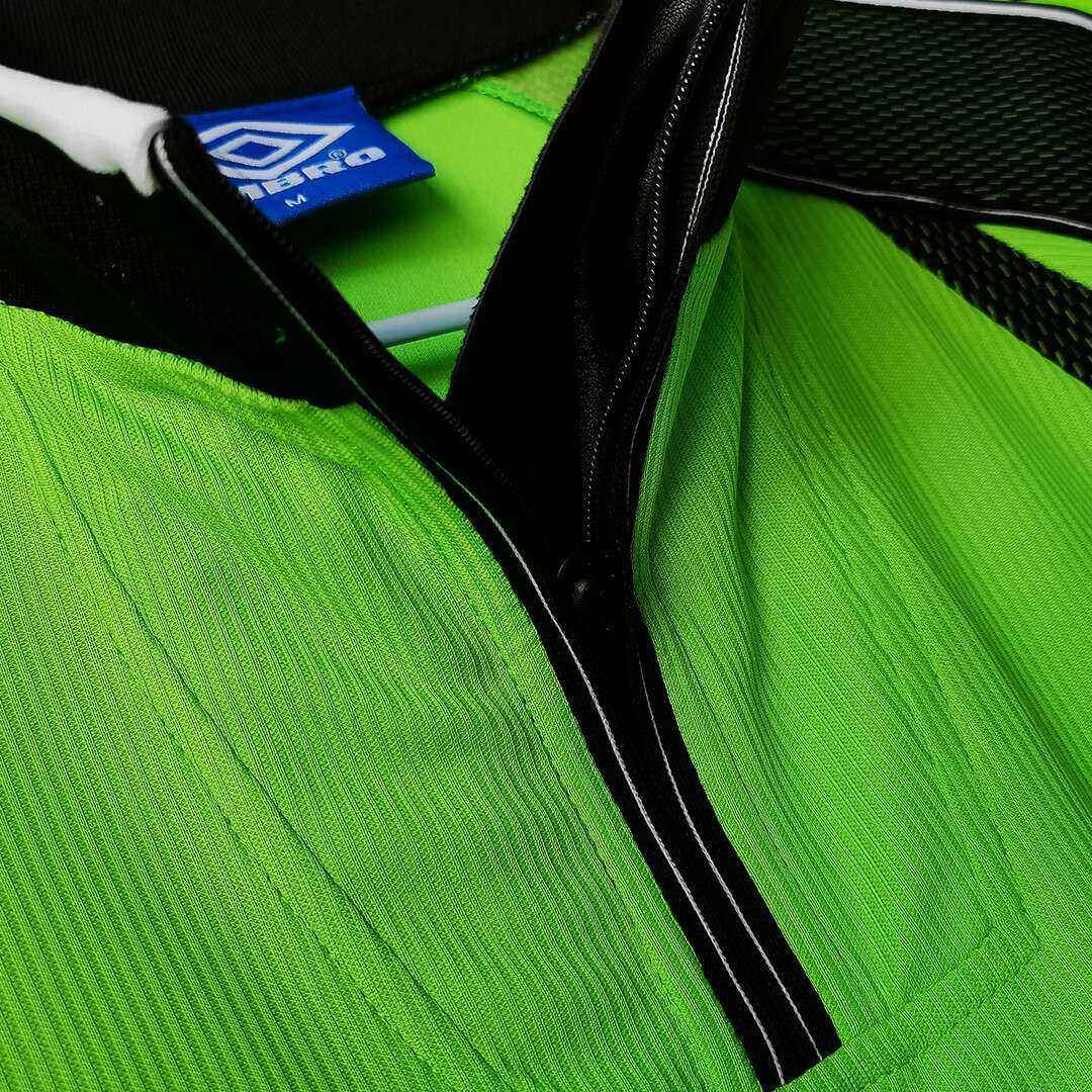 1998/99 Manchester United Retro Goalkeeper Jersey Long Sleeve - Image 3