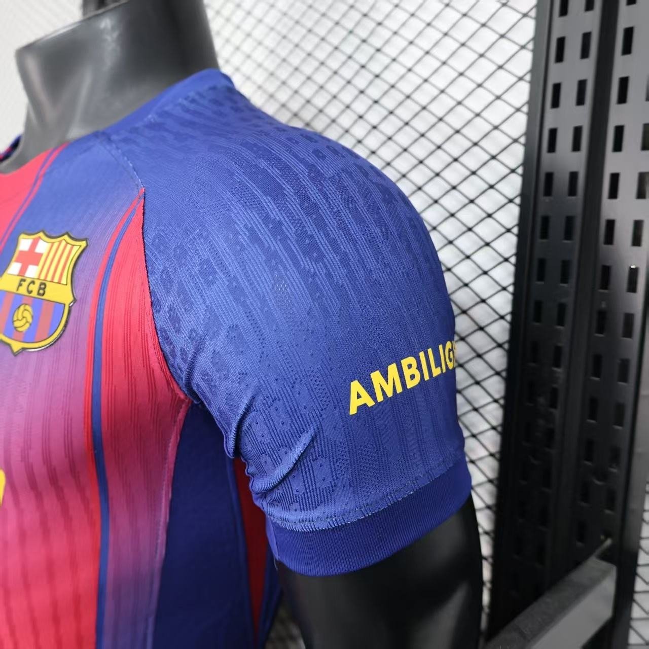 2025/26 Barcelona Home Jersey Player Version - Image 7