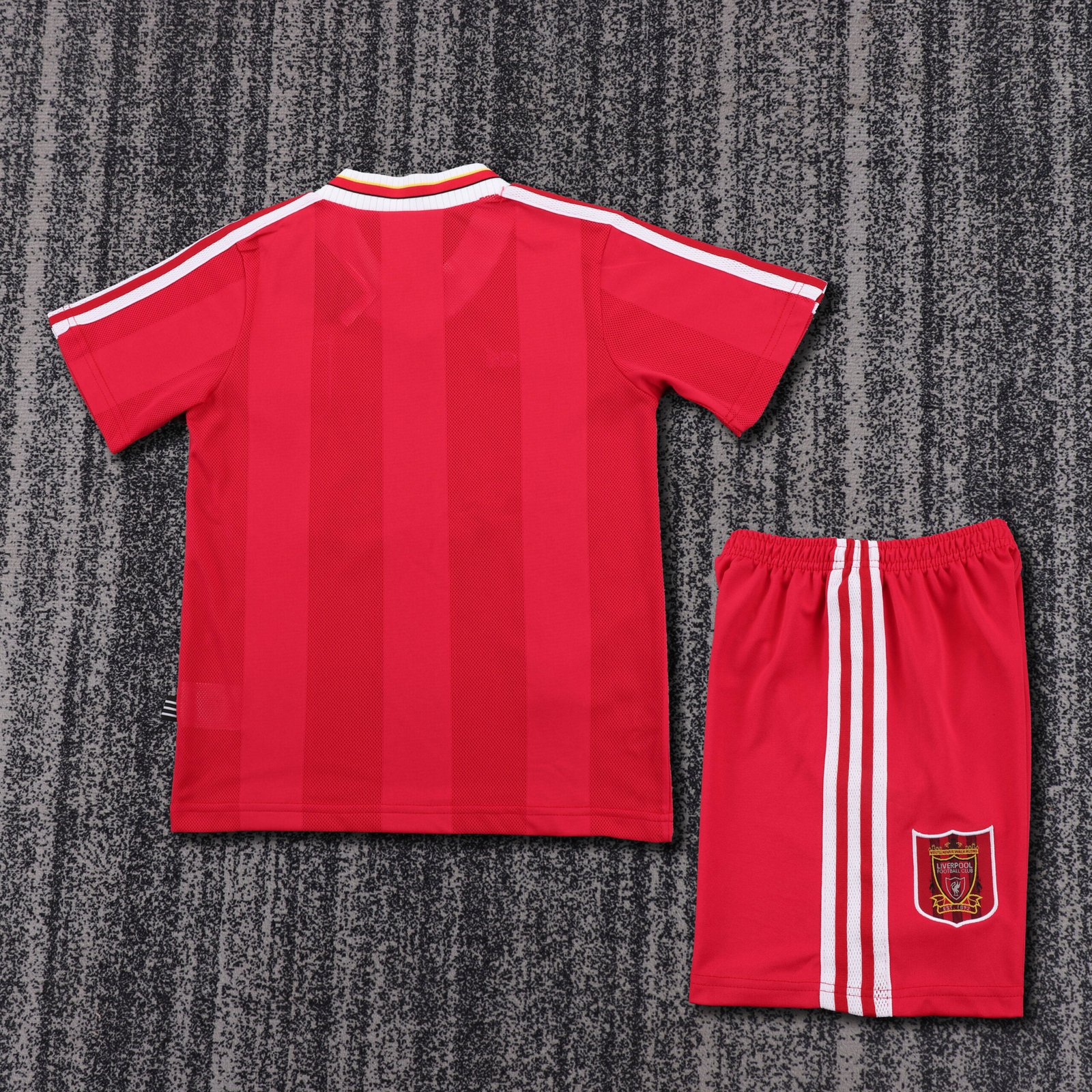 1995/96 Liverpool Home Retro Kids Jersey - Image 2