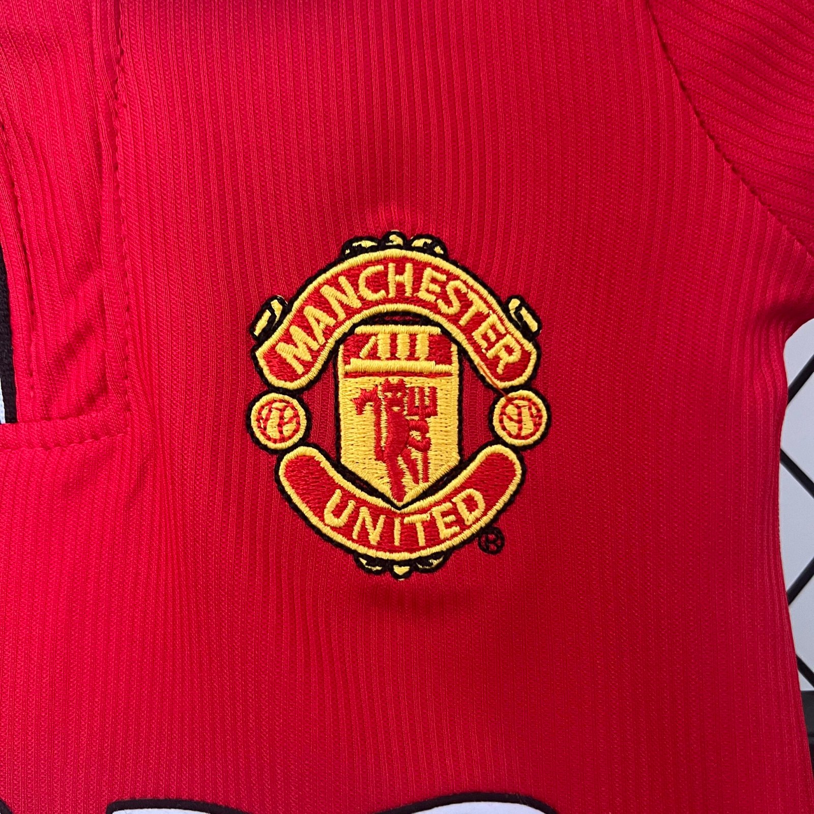 1998/99 ?Manchester United Home Retro Jersey Kids Kit - Image 3