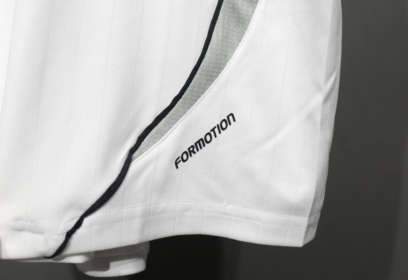 2006/07 Real Madrid Home Retro Jersey Player Version - Image 6