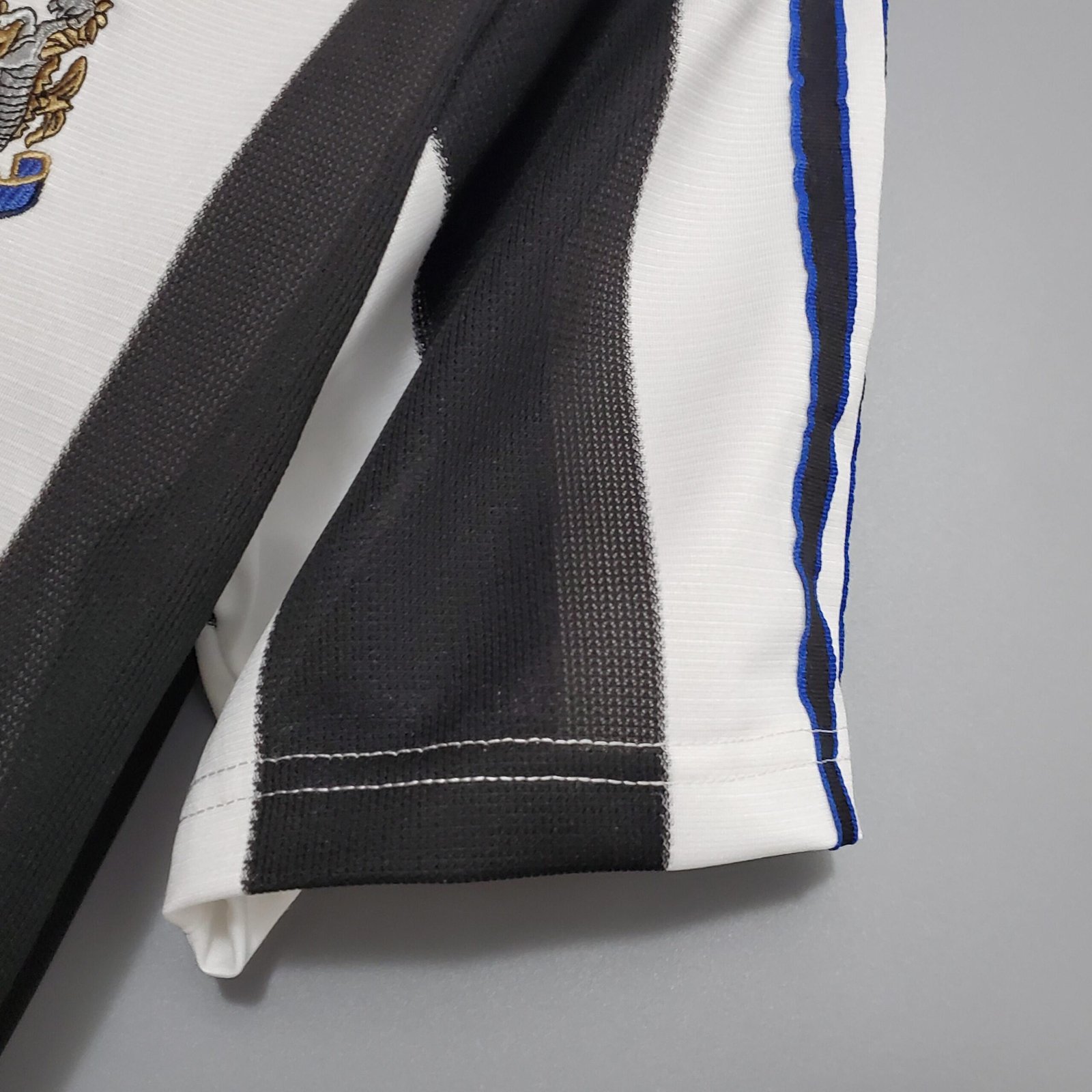 1995/97 Newcastle United Retro Jersey Home - Image 4