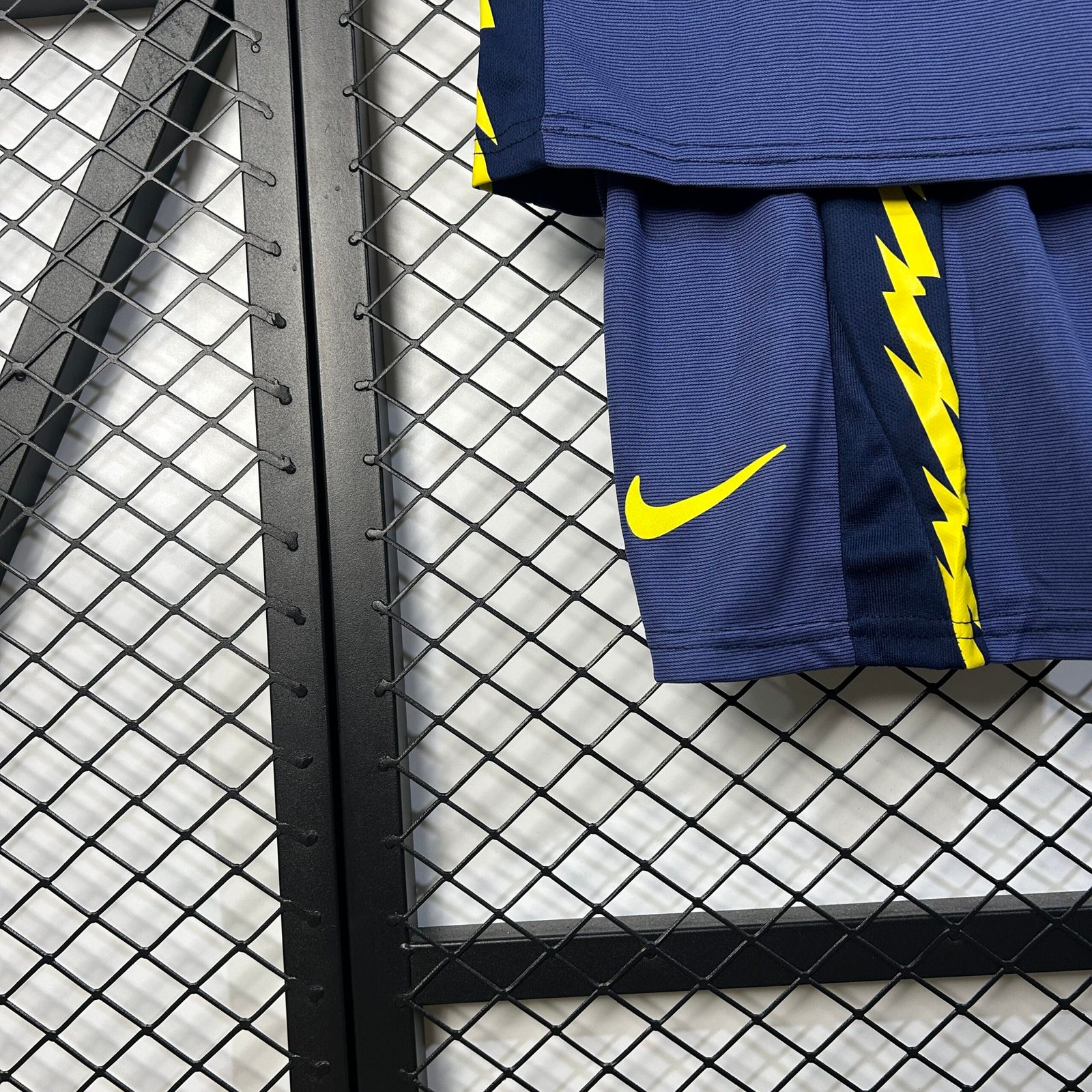 2025/26 Atletico Madrid Away Kids Jersey - Image 8