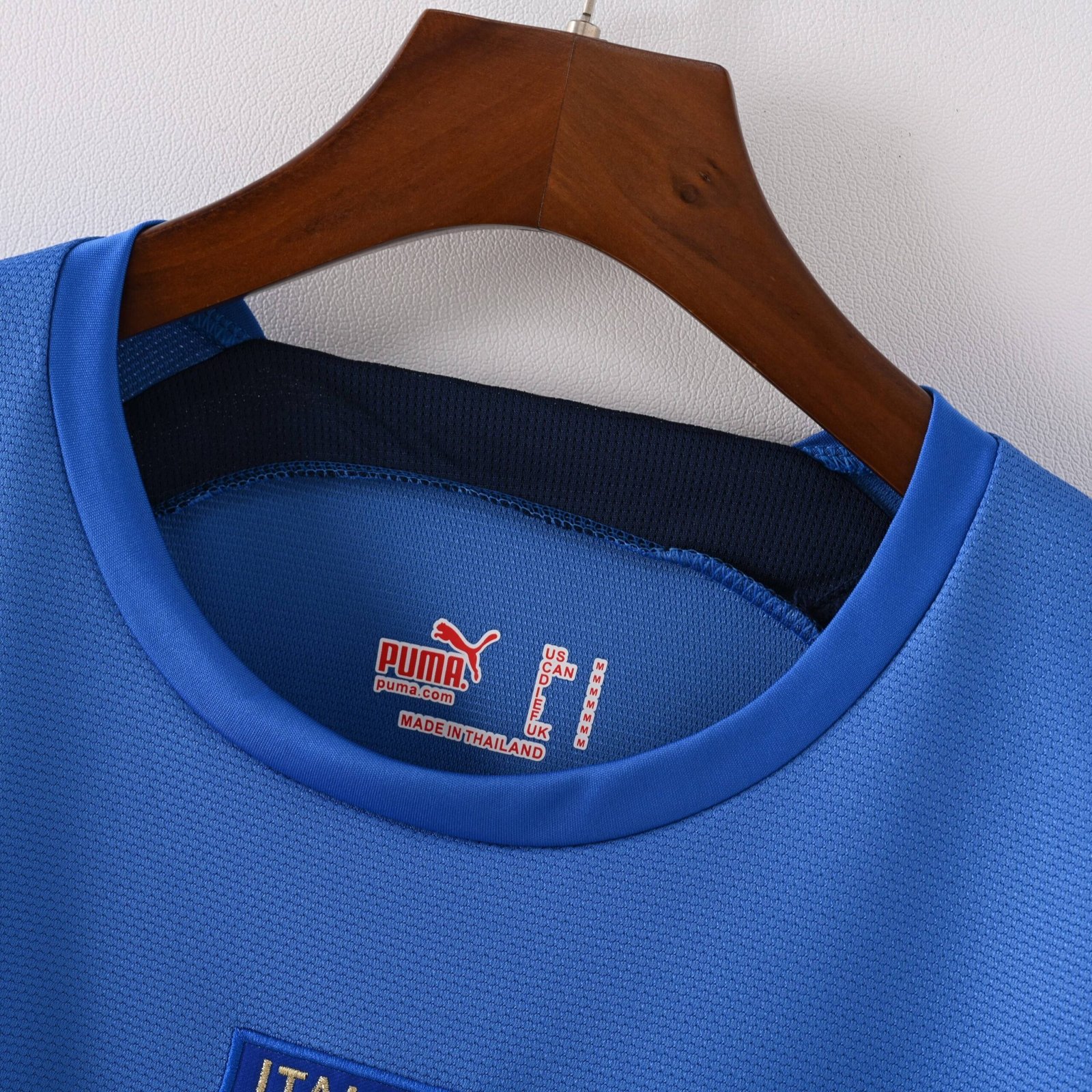 2006 World Cup Italy Home Retro Jersey Long Sleeve - Image 4