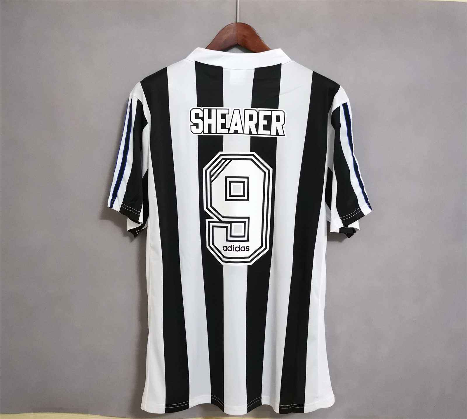 1995/97 Newcastle United Retro Jersey Home - Image 10