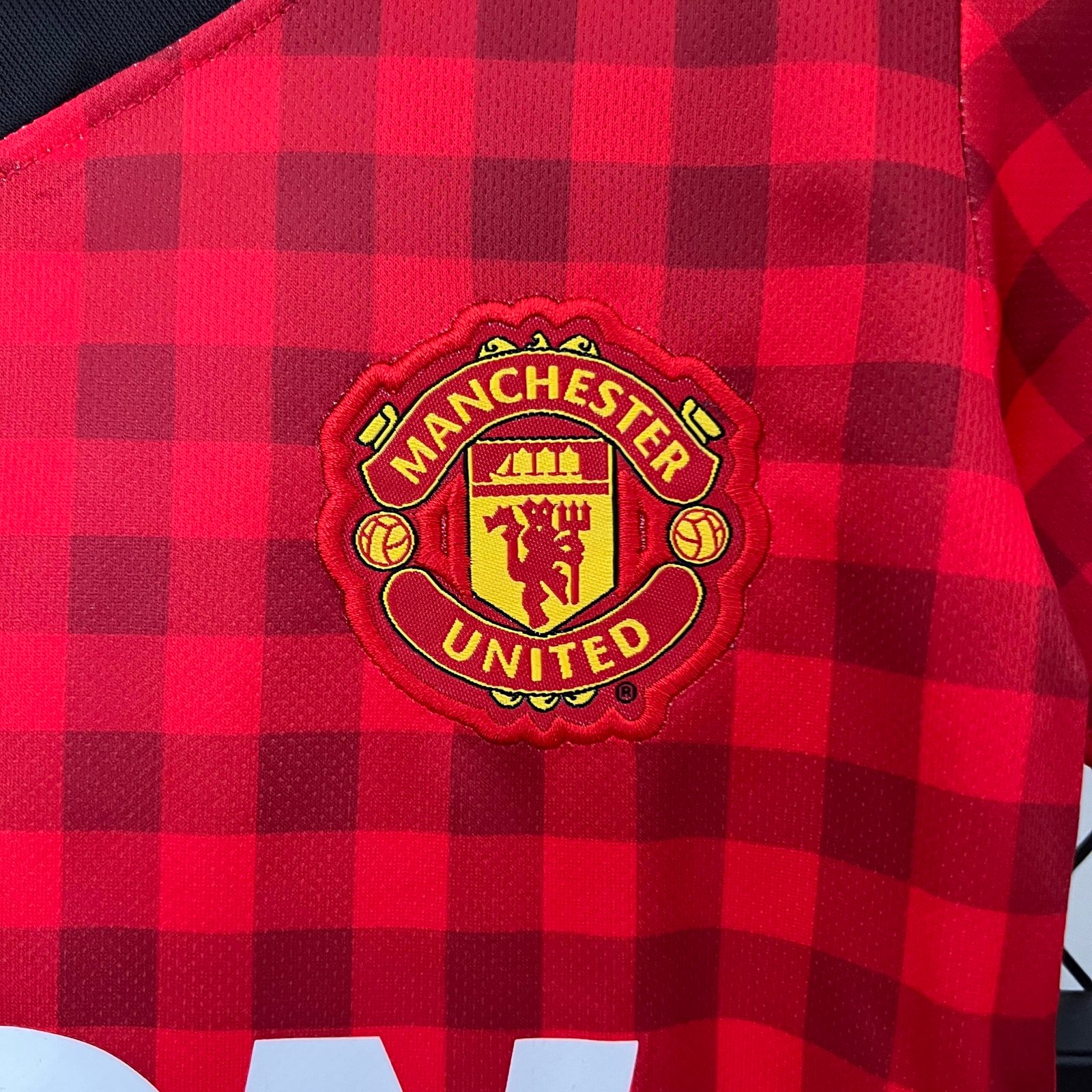 2012/13?Manchester United Home Retro Jersey Kids Kit - Image 2