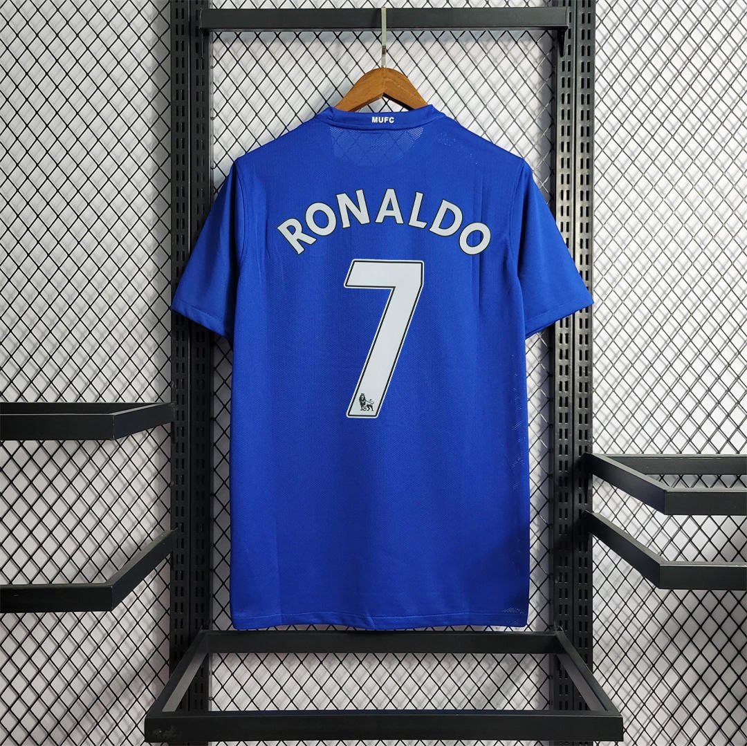 2008/09 Manchester United Retro Jersey Second Away - Image 11