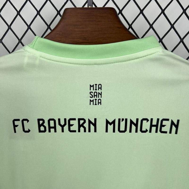 2025/26 Bayern Munich Goalkeeper Kids Jersey - Image 7