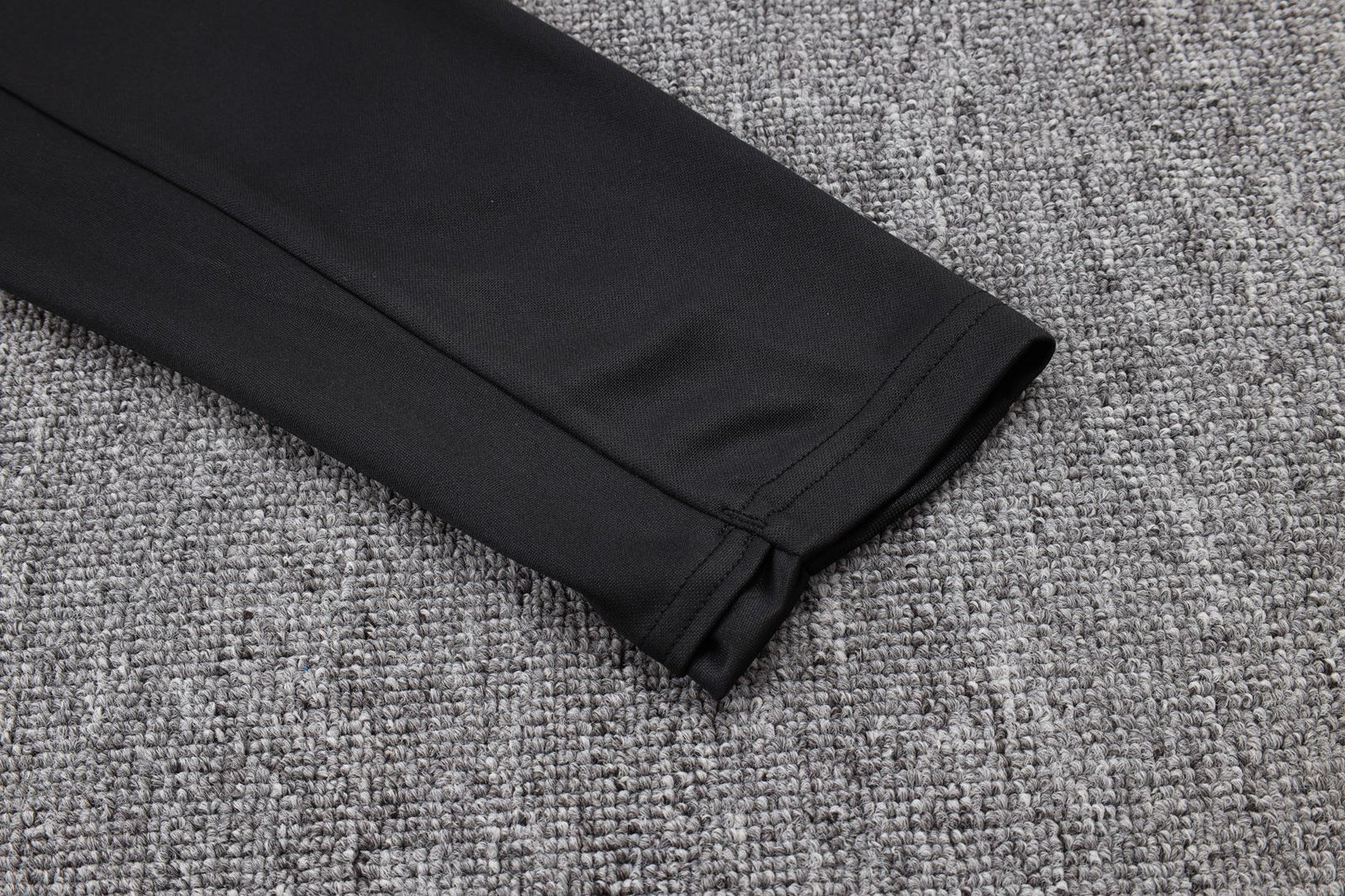 2025/26 Barcelona Long sleeves Player Version Training Set - Image 10