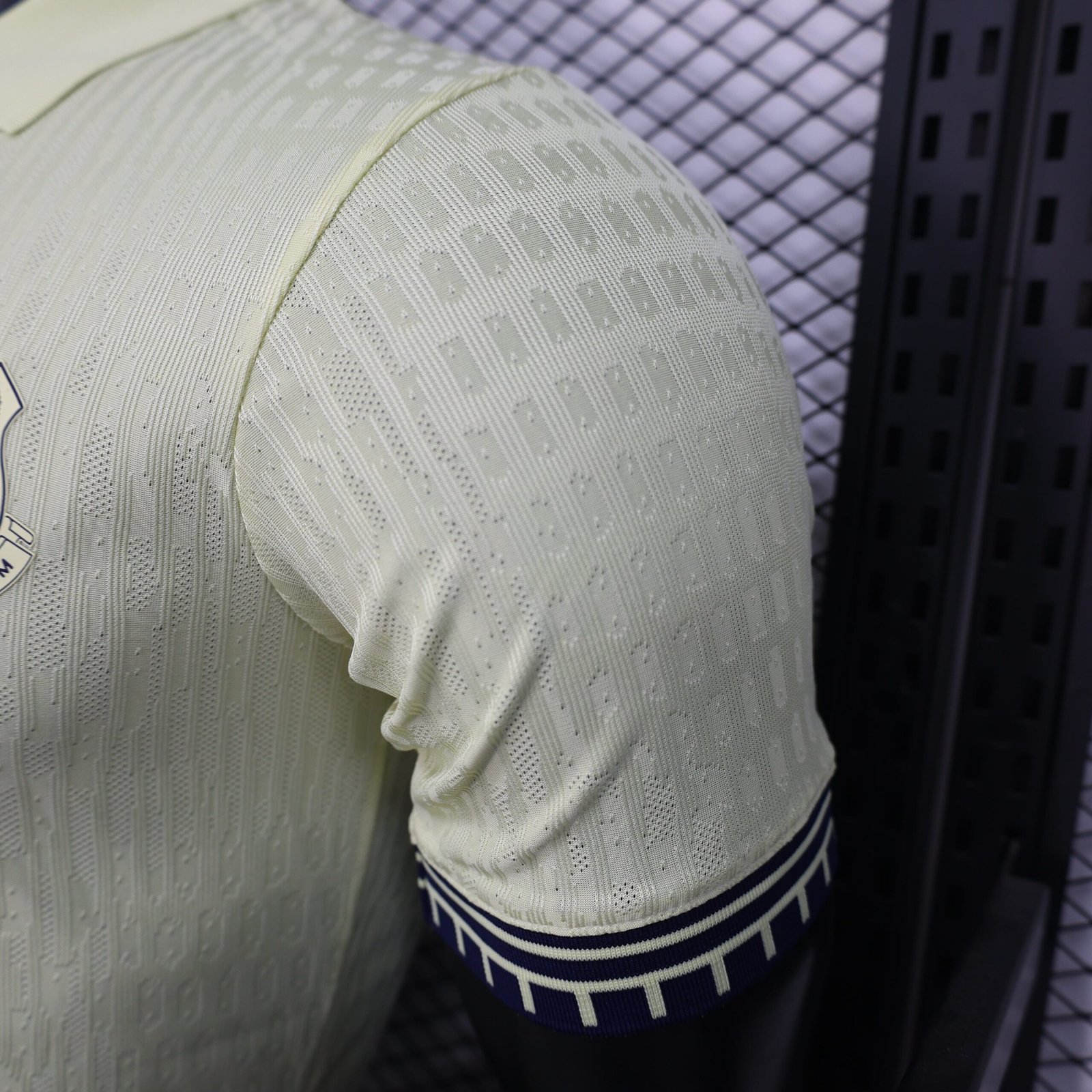 2025/26 Everton Away Jersey Player Version - Image 7