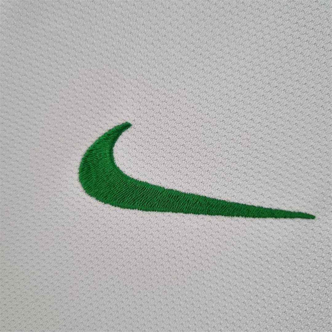 Portugal Retro Jersey Away Long Sleeve 2012 - Image 6