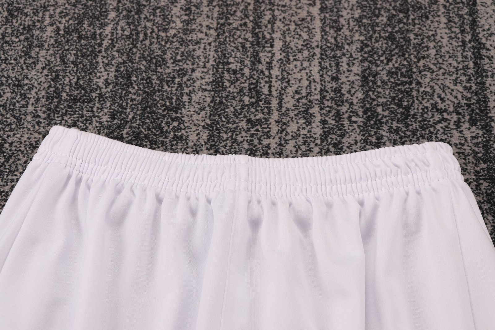 2004/05 Arsenal Home Retro Kids Jersey - Image 8