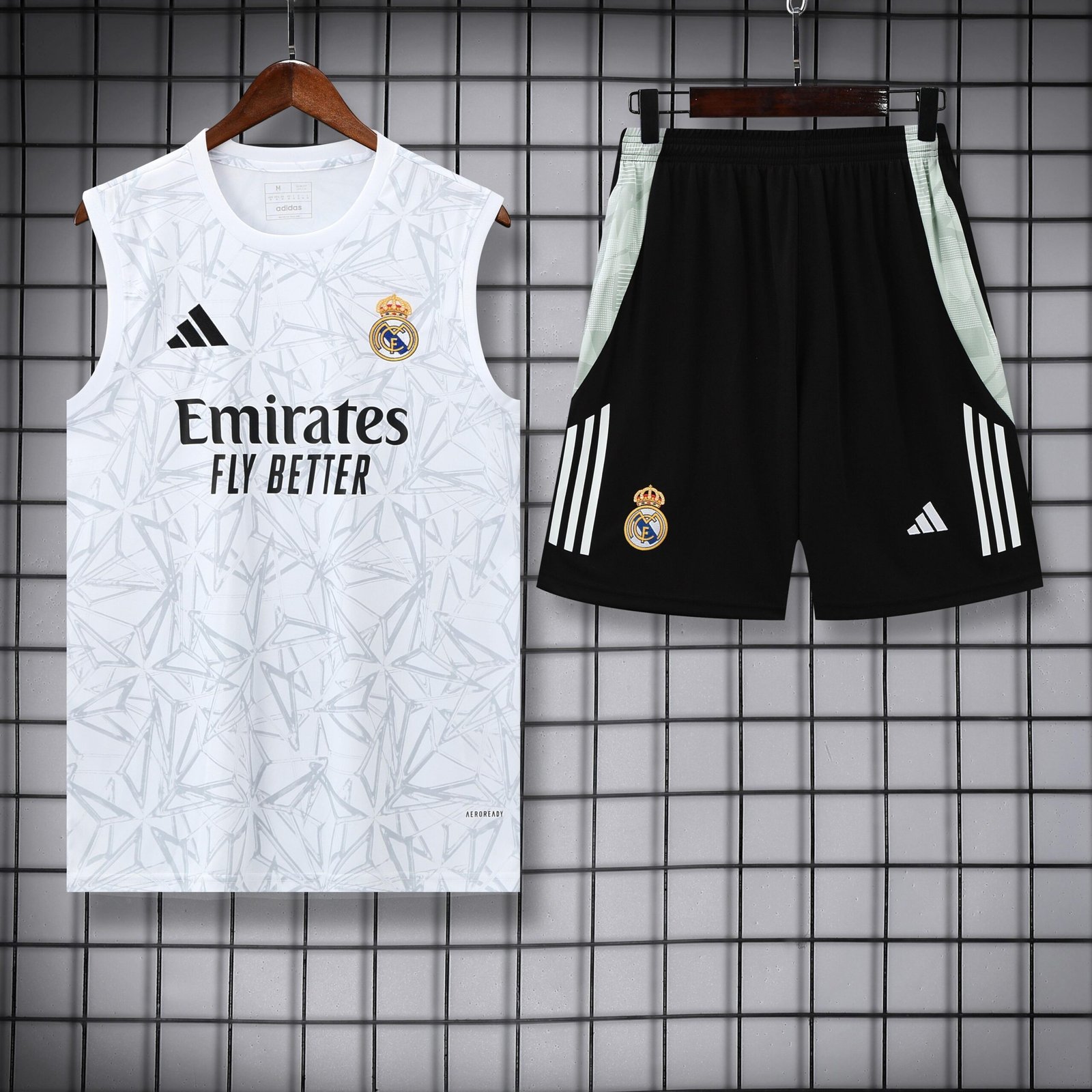 2025/26 Real Madrid?Vest Suit