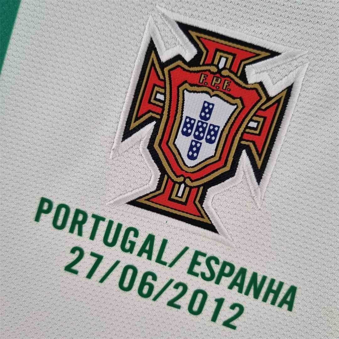 Portugal Retro Jersey Away Long Sleeve 2012 - Image 7