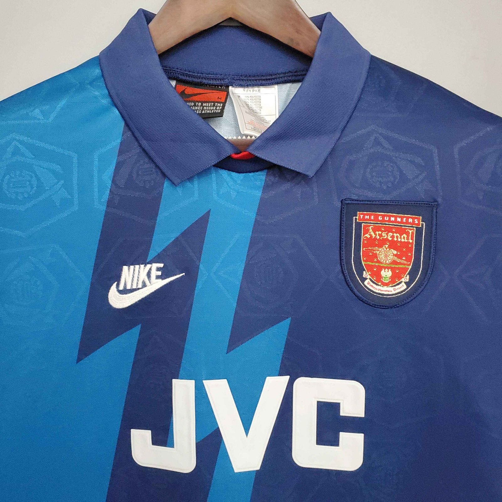 1995/96 Arsenal Retro Away Jersey - Image 4