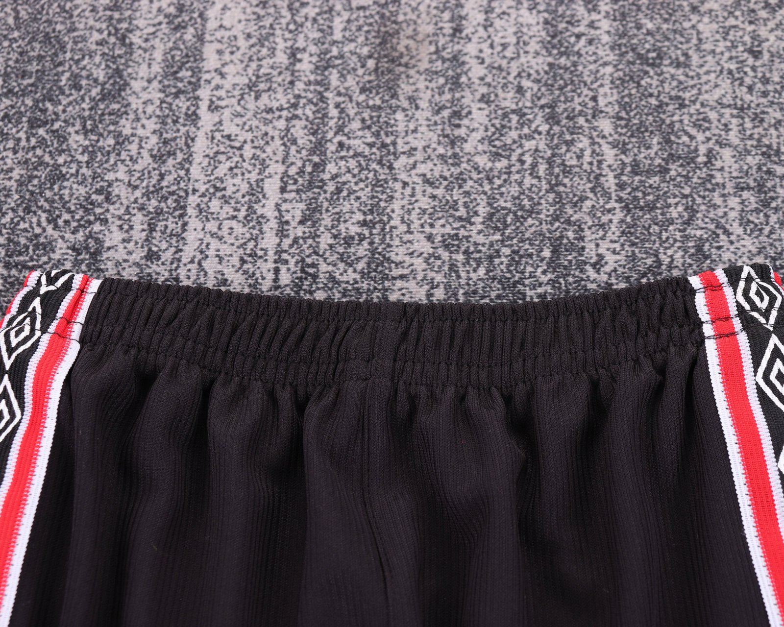 1998/99 Manchester United Away Retro Kids Jersey - Image 13