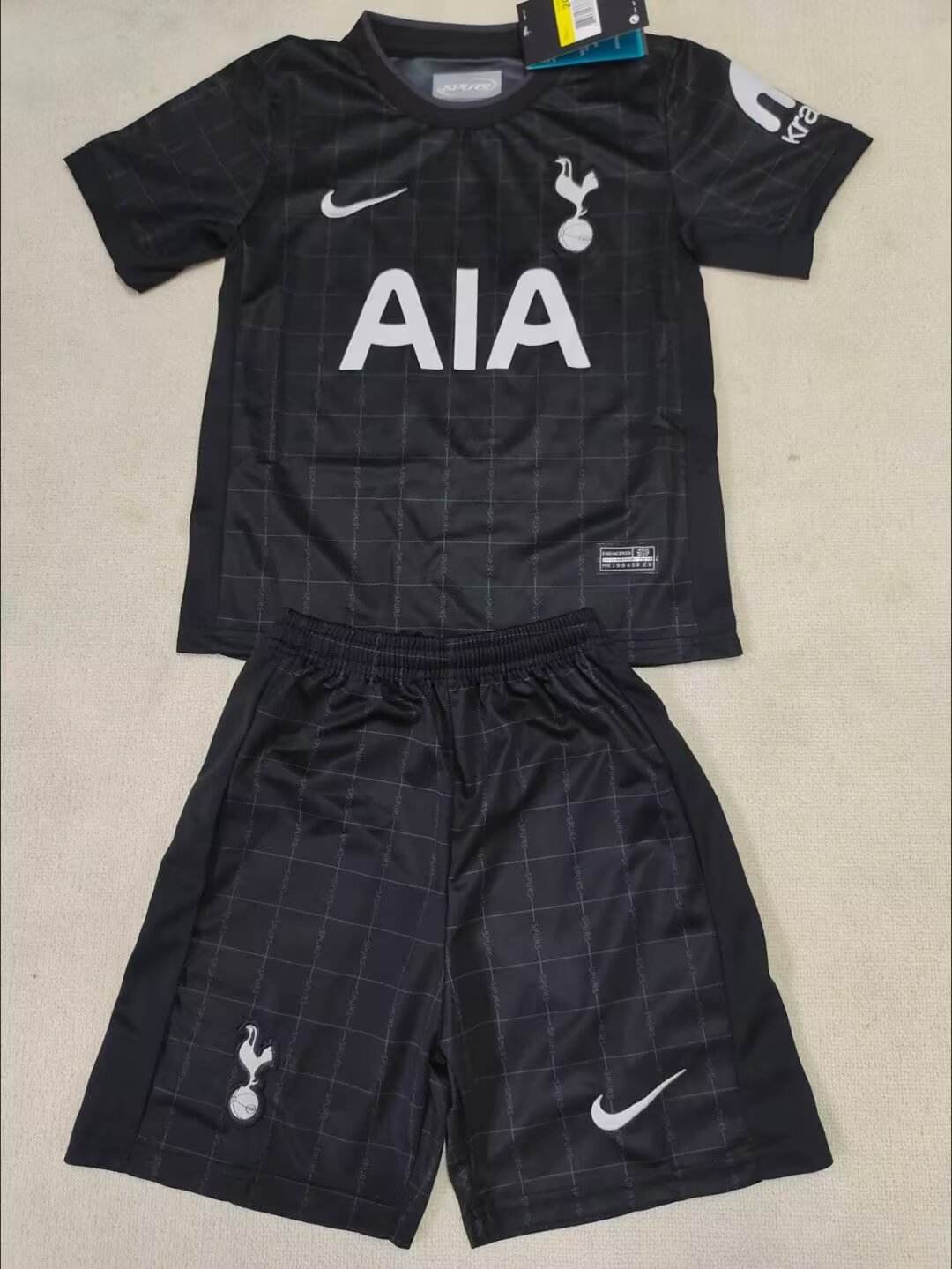 2025/26 Tottenham Hotspur Away Kids Jersey - Image 4