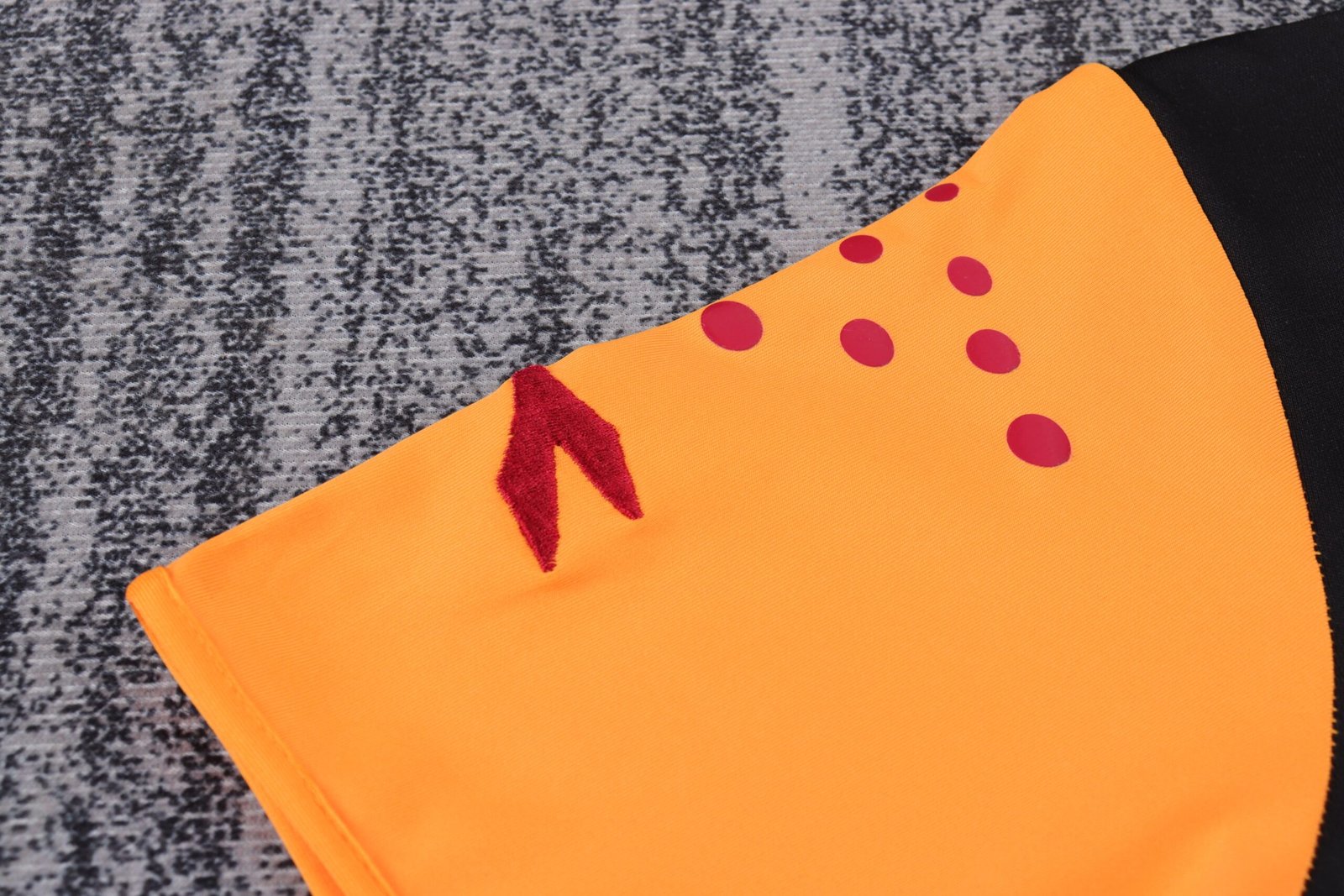 2005/06 Roma Retro Kids Jersey Home Replica - Image 11