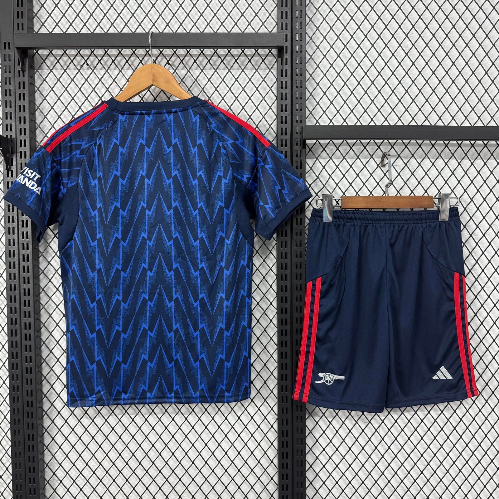 2025/26 Arsenal Away Kids Jersey - Image 2