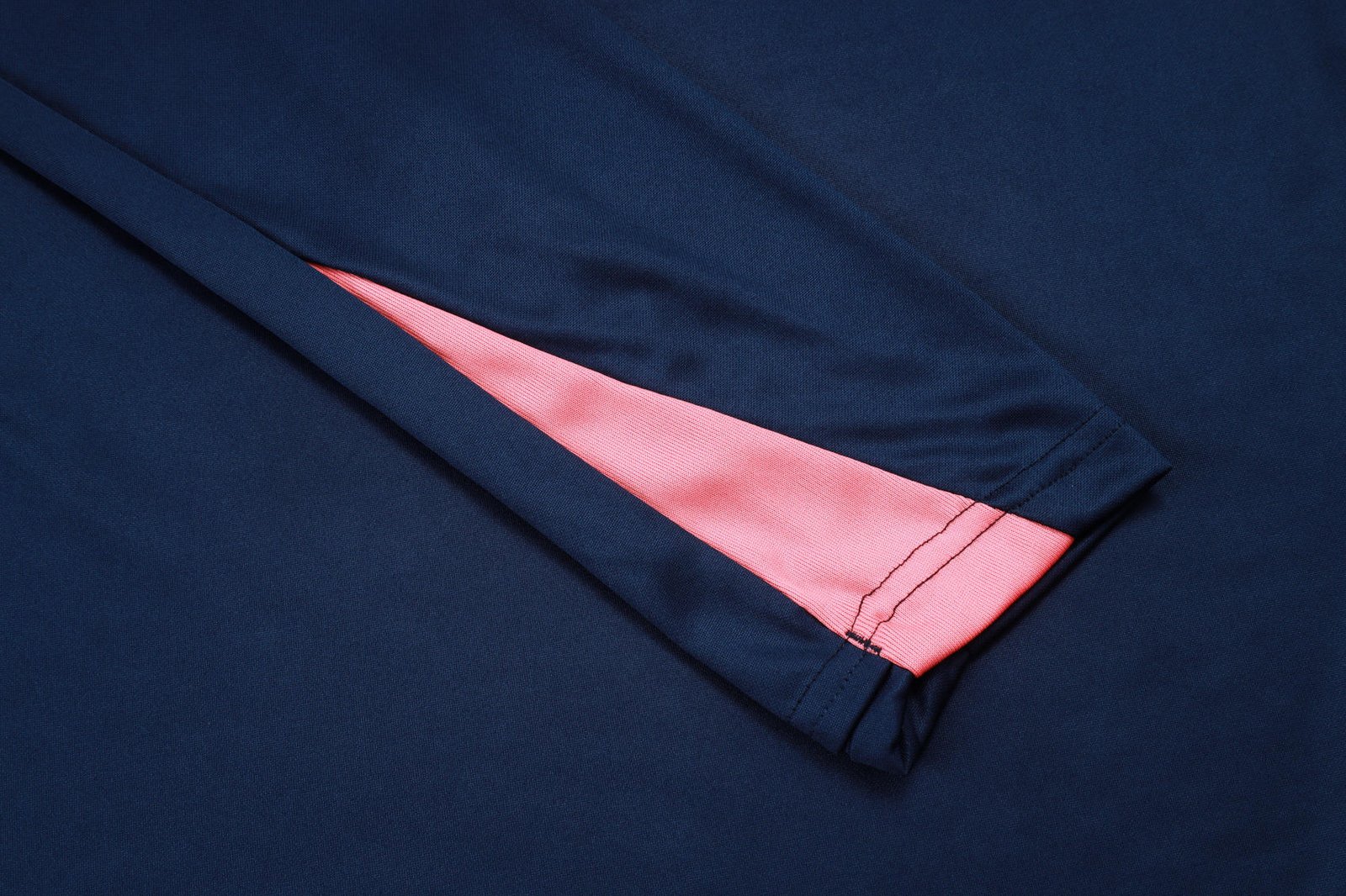 2025/26 Barcelona Long sleeves Training Set - Image 11