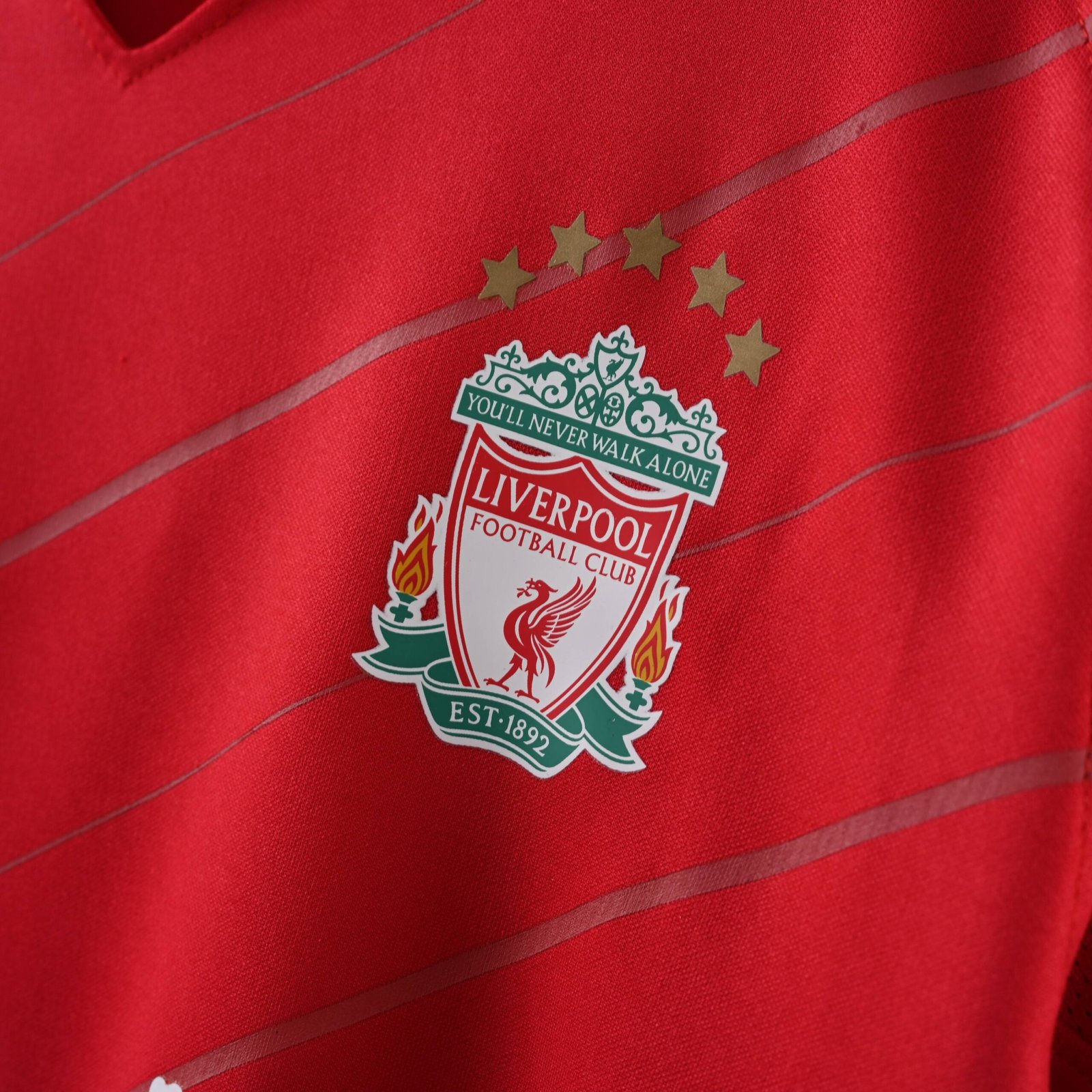 2005/06 Liverpool Home Retro Jersey - Image 8