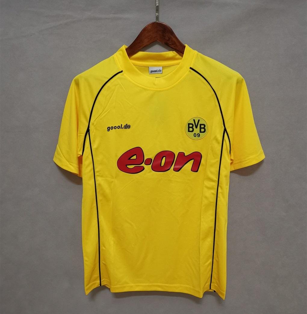 2002 Borussia Dortmund Retro Home Jersey - Image 7