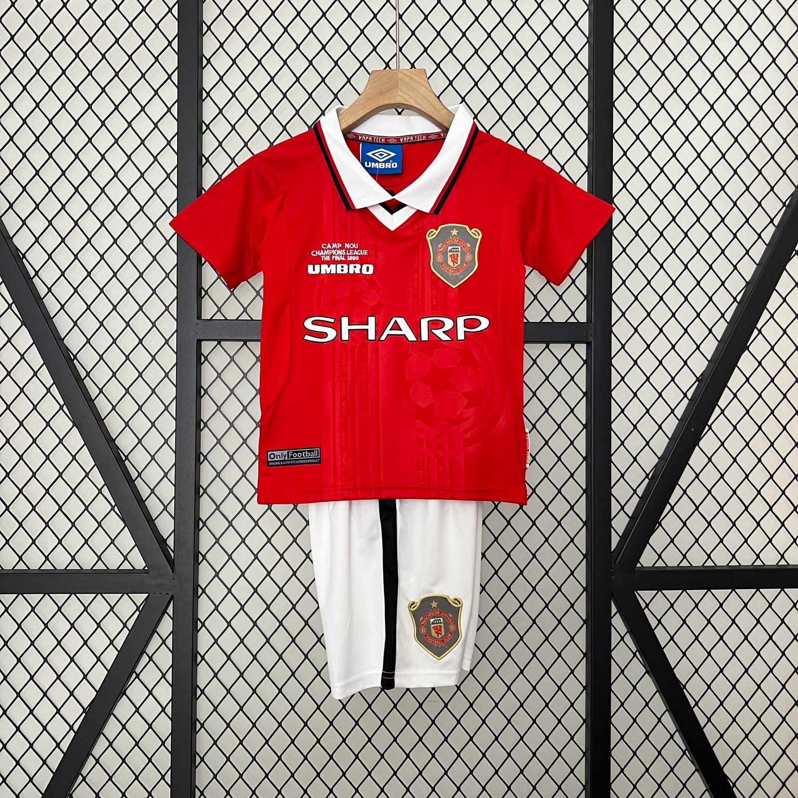 1999/00 Manchester United Home Retro Jersey Kids Kit