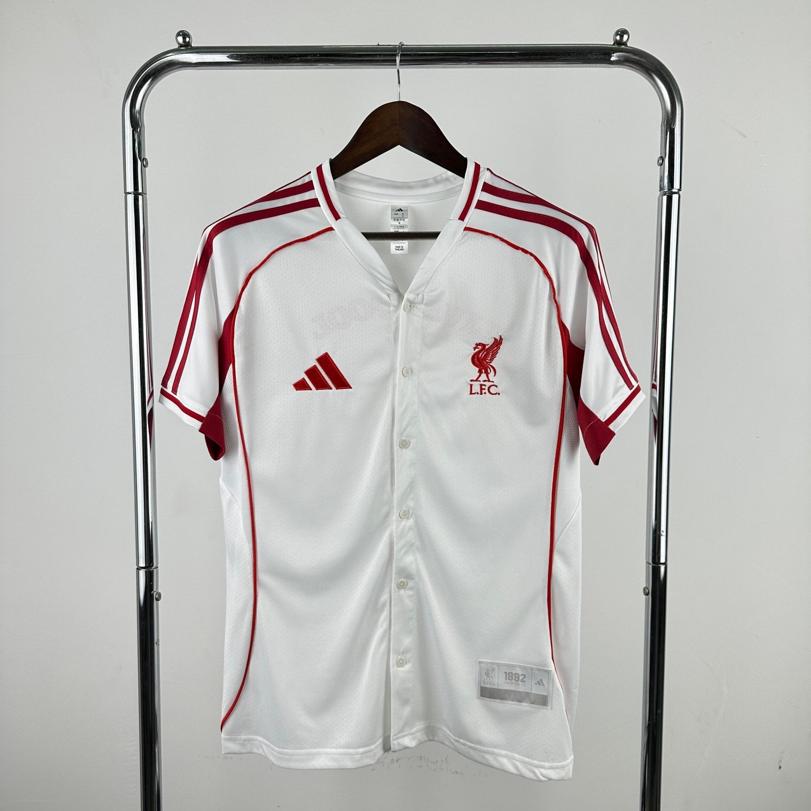 2025/26 Liverpool Baseball Jersey Player Version - Image 9