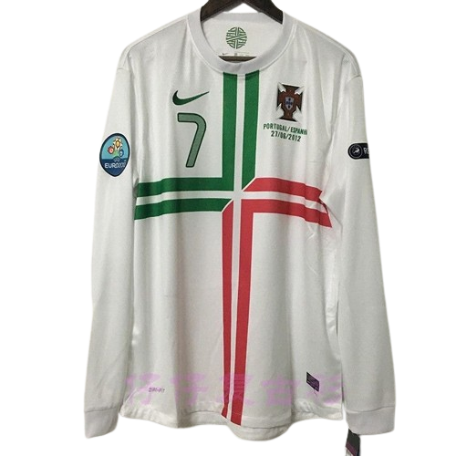 Portugal Retro Jersey Away Long Sleeve 2012 - Image 4