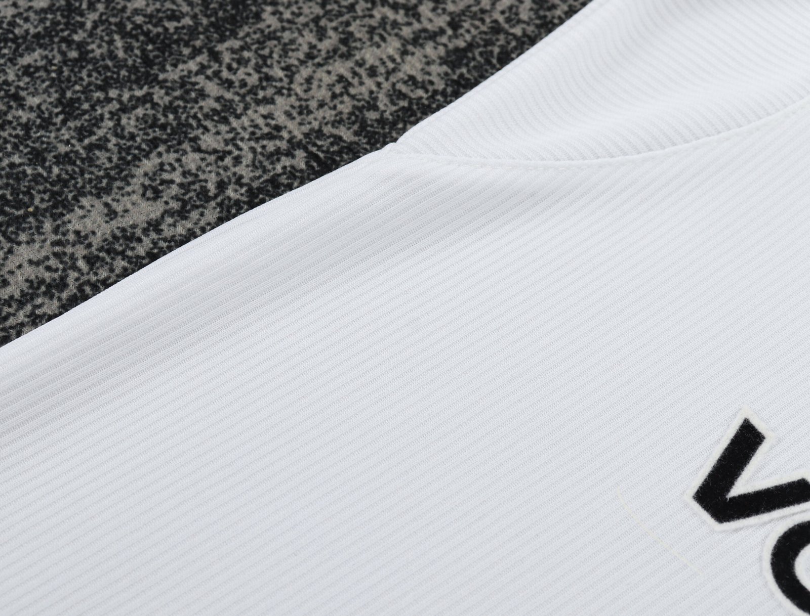 2000/01 Manchester United Away Retro Kids Jersey - Image 10