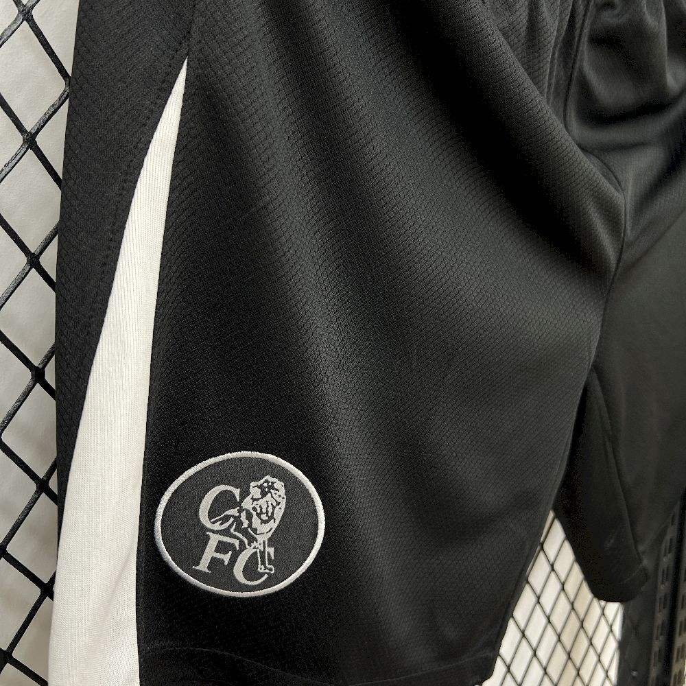 2025/26 Chelsea Third Away Shorts - Image 3