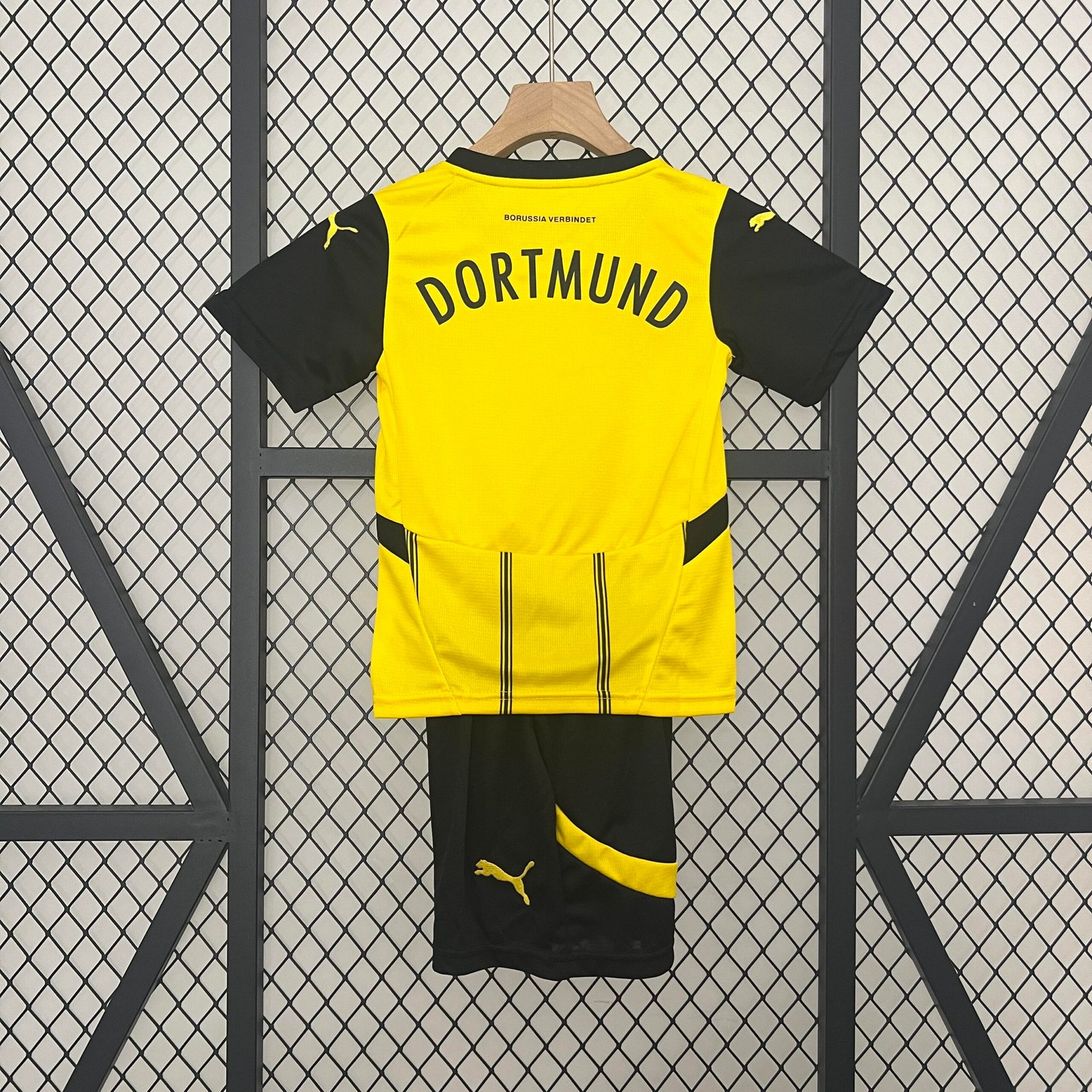 2024/25 Borussia Dortmund Home Kids Kits - Image 7