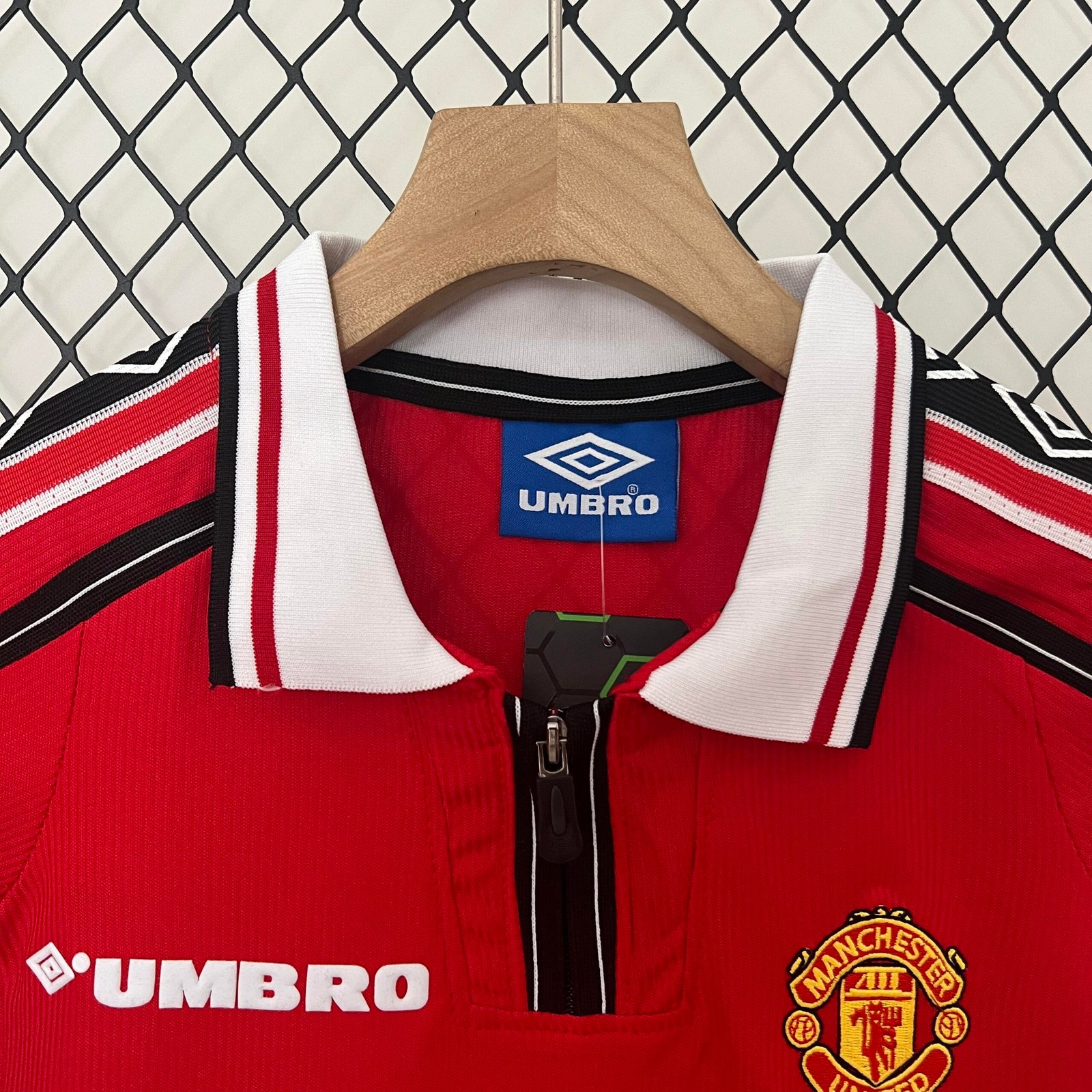 1998/99 ?Manchester United Home Retro Jersey Kids Kit - Image 4