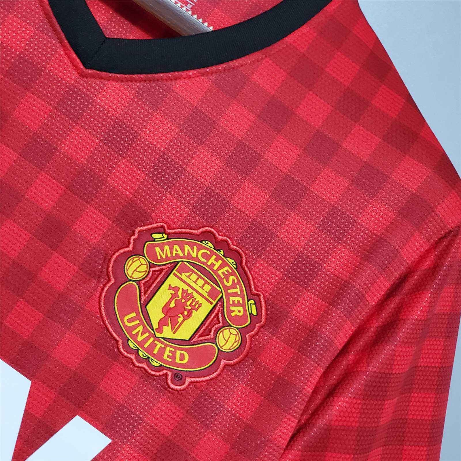 2012/13 Manchester United Retro Jersey Home - Image 4
