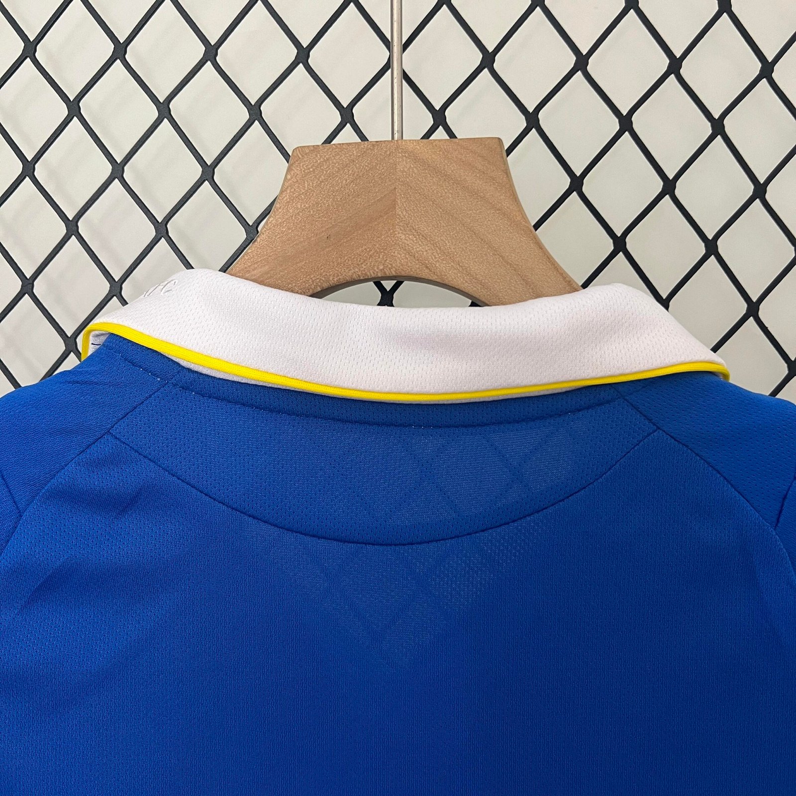 2008/09 Chelsea Champions League home Retro kids Jersey - Image 9