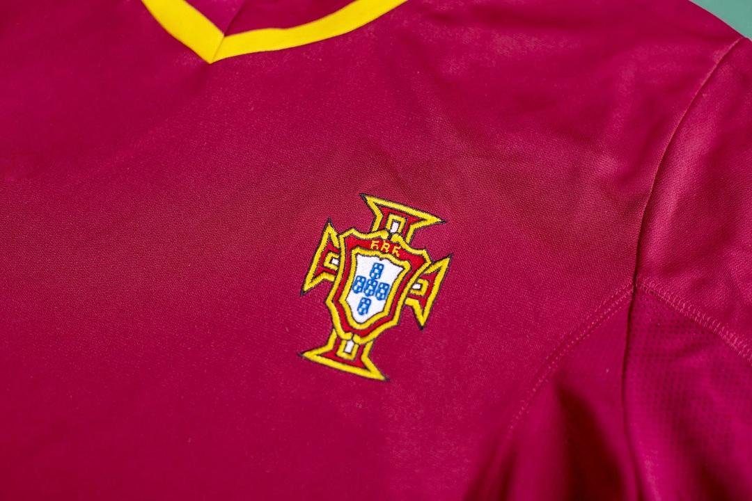 Portugal Retro Soccer Jersey Home Replica Euro Cup 2000 - Image 6