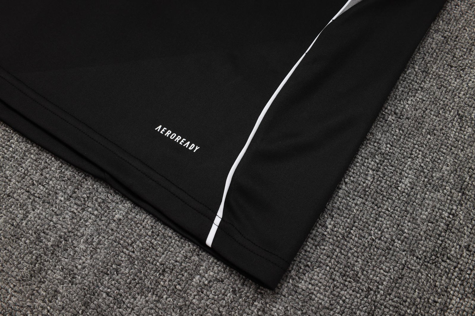 2025/26 Inter Miami Long sleeves Training Set - Image 14