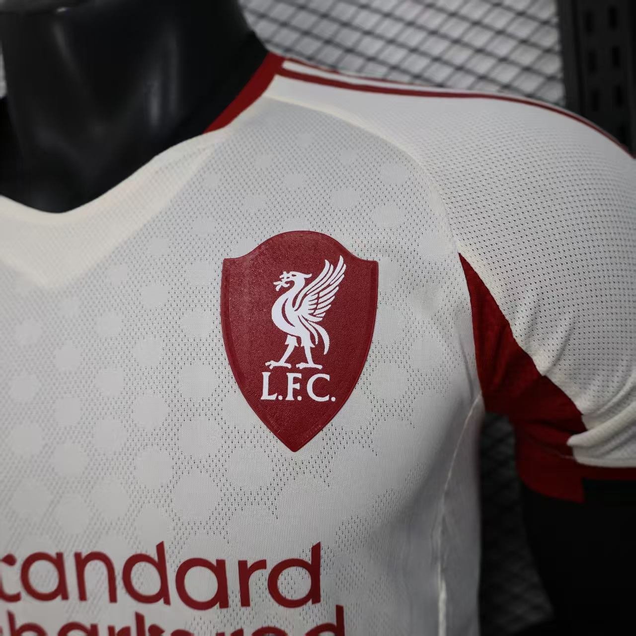 2025/26 Liverpool Away Jersey Player Version - Image 4