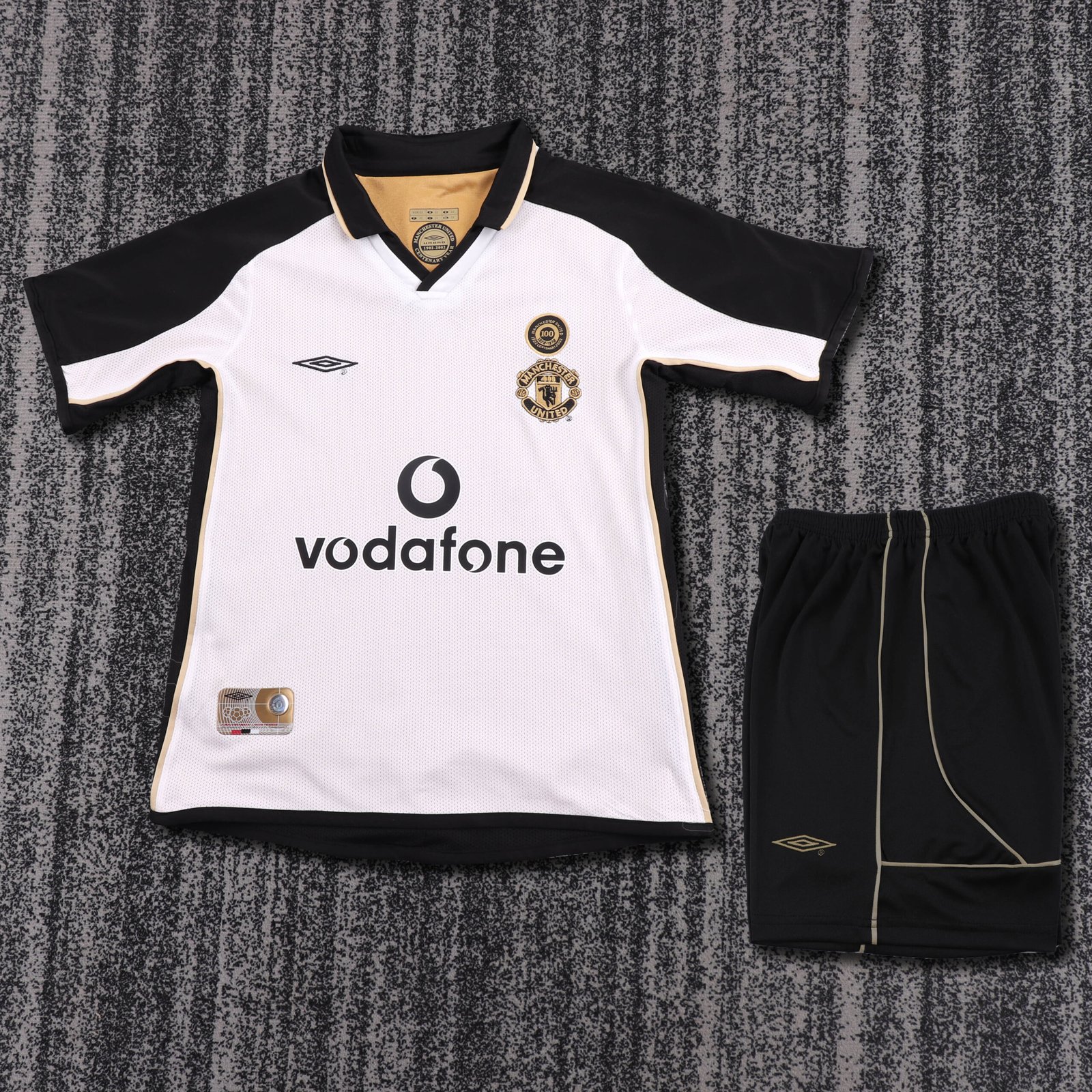 2001/02 Manchester United Away Retro Kids Jersey?100th Centenary