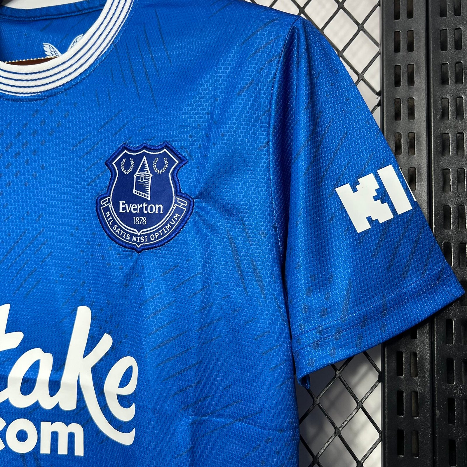 2024/25 Everton Home Jersey - Image 4