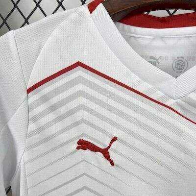 2025/26 RB Leipzig Home Jersey Kids Kit - Image 3