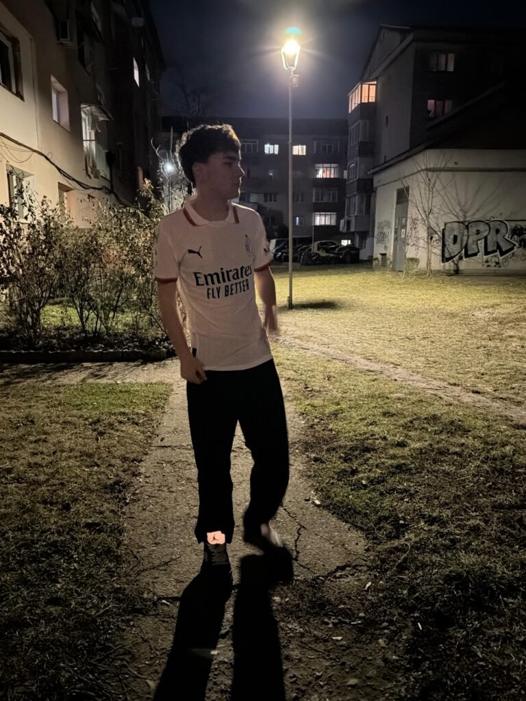 Image #2 from Pa****tz