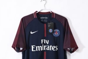 Retro 17/18 PSG Home  S-XXL - Image 6