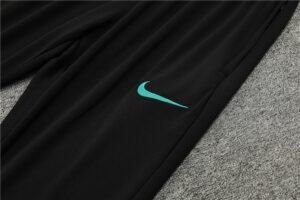 Adult / Kids LVP 24/25 training SUIT - Image 10