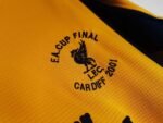 Retro LVP 2000-01 Away - Image 9