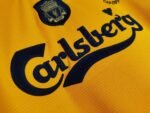 Retro LVP 2000-01 Away - Image 10